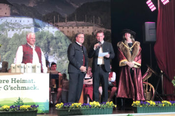 Durch den Abend führte Moderator Thomas Oberhuber. 