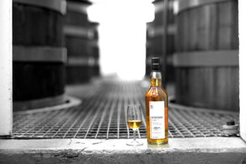Der Highland Single Malt Scotch Whisky AnCnoc verbindet Tradition und Moderne. 