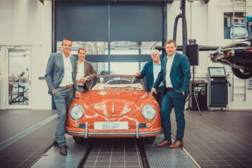 Querformat - Auf dem Bild: Gerald Unterberger (vorne links), Fritz Unterberger (vorne rechts), Dieter Unterberger (hinten links) und Helge Jensen. 