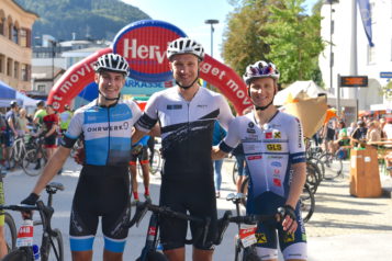 Auf dem Bild v.l.n.r.: Dennis Biederer (3. Platz), Max Kuen (1. Platz) und Jonas Hosp (2. Platz). 