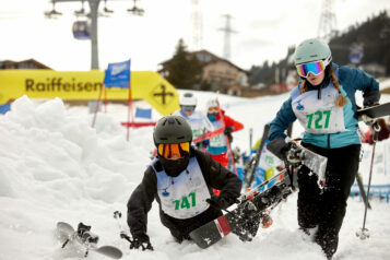 Die Jüngsten stellen beim „Der Weisse Rausch Mini“ ihr skifahrerisches Können unter Beweis.
