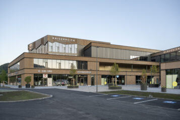 Der moderne Businesspark vereint Gewerbe mit Genuss- und Freizeitangebot.