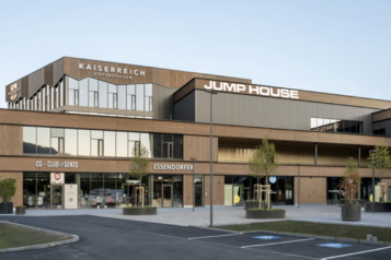 Am 28. März 2025 eröffnet das JUMP House im Genusszentrum Kaiserreich Kiefersfelden.