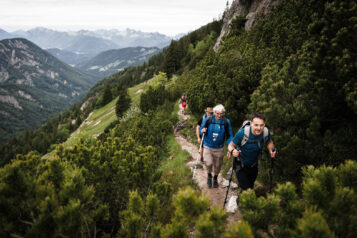 Volle Kraft voraus: Rund Läufer:innen und Wander:innen haben sich für den Ebbser Koasamarsch 2025 angemeldet.