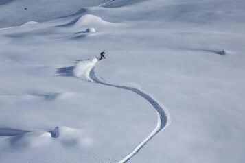 Freeride-Weltelite misst sich zwischen 24. und 29. Januar 2026 in dem hochalpinen Gelände des französischen Skigebiets.