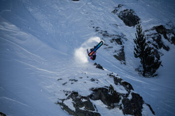 Die Freeride World Tour 2026 startet mit jeder Menge Style in Spaniens majestätischem Val d’Aran.