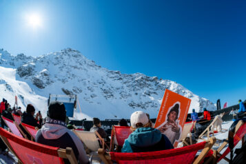 Zwischen 28. März und 5. April 2026 steigt das große Finale der FIS Freeride World Tour by Peak Performance 2026.