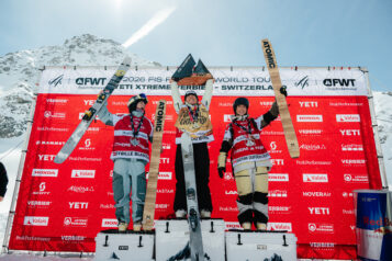 Die besten drei der FWT 26 in der Kategorie Ski Damen: Lou Barin (FRA) vor Sybille Blanjean (SUI) und Justine Dufour-Lapointe (CAN) 