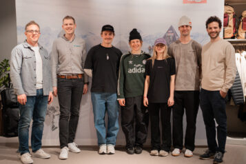 Podiumsgäste unter sich (v.li.): Roman Kuss (Ski Austria), Christof Willms (GF TVB Pillerseetal), Valle Rainer, Lena Kohler, Sarah Bacher, Max Hitzig und Joris Vautier (General Manager der FWT)