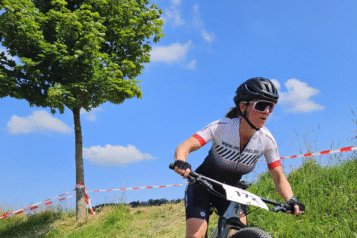 Anna Kristler ist Obfrau des URC Ebbs und engagiert sich sehr für den Radsport in der Region. Auch ihr ist es wichtig, Frauen im Radsport eine Plattform zu bieten. 